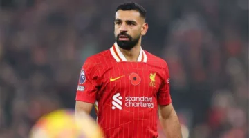 أسطورة ليفربول: محمد صلاح يغطي عيوب ليفربول.. وأهدافه سبب الصدارة