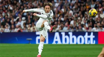 مودريتش ينتظر عرض ريال مدريد لتمديد عقده