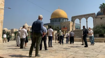 مستوطنون يقتحمون باحات المسجد الأقصى بحماية شرطة الاحتلال الإسرائيلى | أخبار عربية