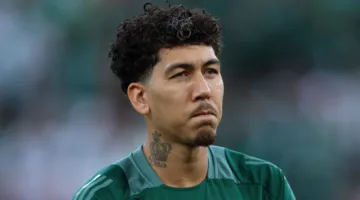 فيرمينو يوجّه رسالة إلى جماهير الأهلي قبيل انطلاق رحلة السد 24 يوليو 2025