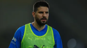 غياب الجوير ودارسي يربك الهلال قبل معسكر ألمانيا.. تعرف على قائمة ميتروفيتش النهائية لـ31 يوليو 2025