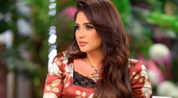 بصورة نادرة.. ياسمين عبد العزيز تروج لحلقتها مع منى الشاذلي