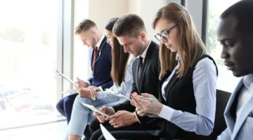 وزارة العمل تعلن عن 1450 وظيفة بمرتب شهري يبدأ من 10 آلاف جنيه