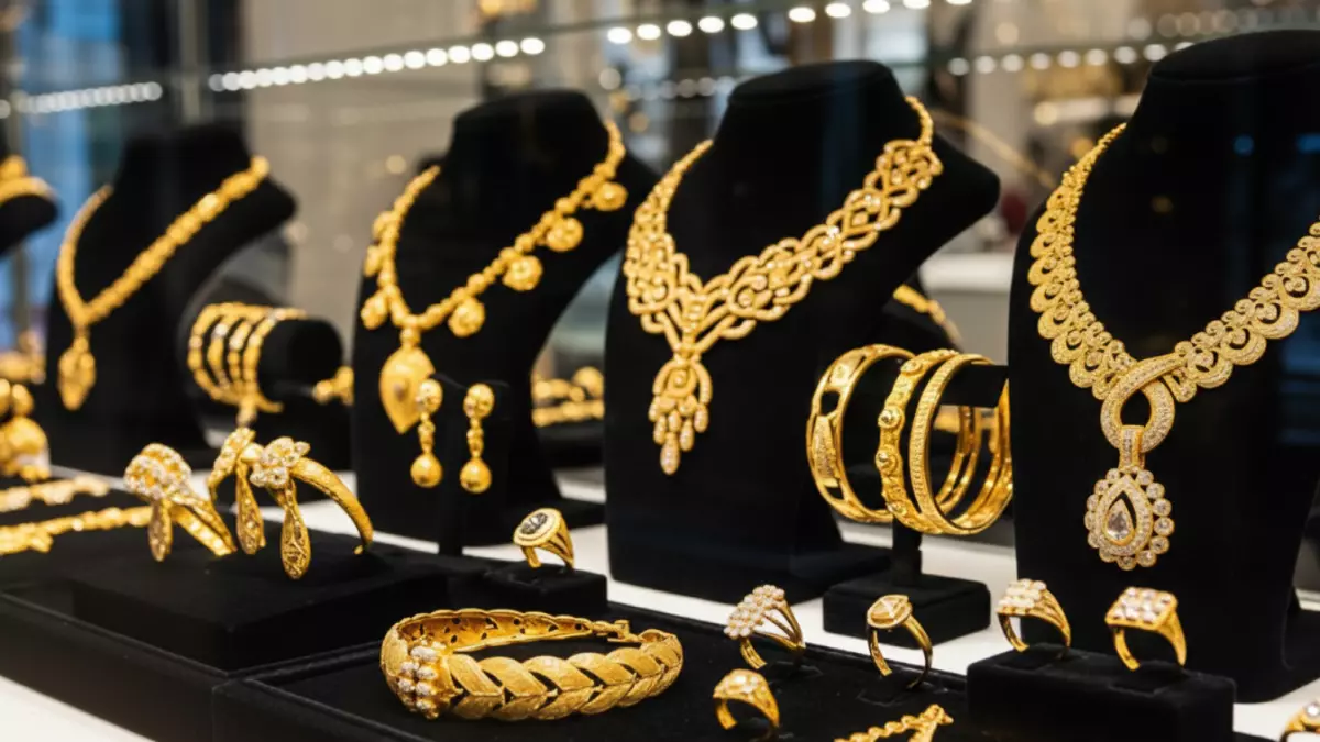 تراجع مفاجئ للذهب في مصر.. الجرام يصل إلى 6410 جنيه مع تحذيرات الخبراء - sports-leb