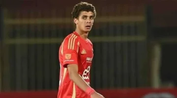 أحدث التطورات في صفقة انتقال لاعب الأهلي إلى برشلونة الإسباني