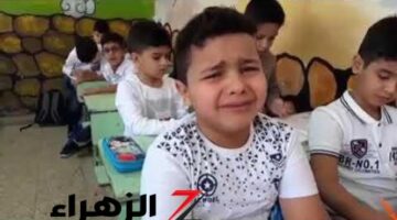 إجابة طالب سعودي.. أستاذ يبكي في الصف ومسؤولون يحولونه للرعاية النفسية