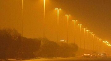 إنذار أصفر يحذر من عواصف ترابية في المنطقة الشرقية ديسمبر 2025