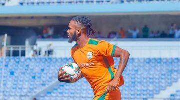 الصفقة المنتظرة.. فريدي كوابلان يصل القاهرة للانضمام إلى سيراميكا