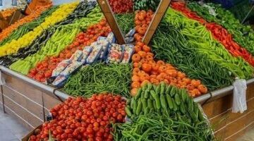 الطماطم بكام اليوم؟ أسعار الخضراوات والفواكه بكفر الشيخ 7 ديسمبر 2025