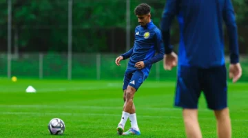 بند حاسم.. نادي الخلود يترقب عروض اللاعب مع حق تدخل للنصر الأخير