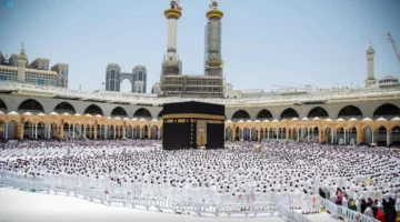 خدمات متكاملة داخل المسجد الحرام تسهل حركة المعتمرين 2025