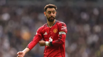 خطة ثلاثية.. برونو فيرنانديش يفتح أبواب الرحيل ولاعب برشلونة يسعى للسعودية