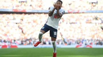 رحيل سريع.. لينجارد يغادر سيول الكوري الجنوبي خلال ساعة واحدة