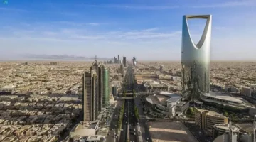 رقم قياسي في الرياض.. 50% من اقتصاد المملكة غير النفطي