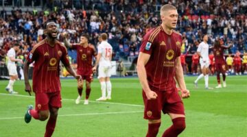 سكاي تكشف.. مهاجم روما يرفض الدوري الإنجليزي ليبقى في إيطاليا