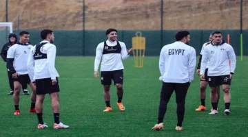 صافرة البداية.. توقيت لقاء مصر وأنجولا في أمم أفريقيا 2025