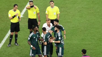 صافرة البداية.. توقيت مباراة السعودية في نصف نهائي كأس العرب 2025