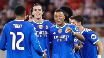 صافرة البداية.. موعد لقاء ريال مدريد ومانشستر سيتي والقناة المفتوحة 2025