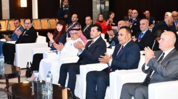 صافرة الختام.. وزير الرياضة يحضر نهائيات بطولة الأندية الإلكترونية 2025