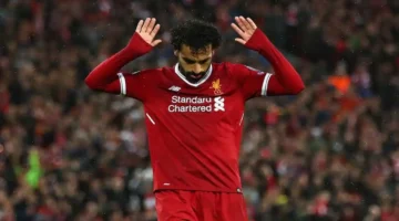 صحيفة لا ريبوبليكا تكشف حلم روما بعودة محمد صلاح بعد ساعتين