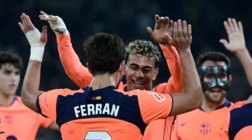 صفقة تبادلية محتملة.. السيتي يتفاوض مع نيوكاسل بينما يتعثر برشلونة أمام مدافع دورتموند