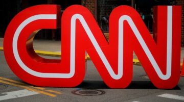 صفقة كبرى.. استحواذ نتفليكس على وارنر براذرز يثير تساؤلات حول سي إن إن