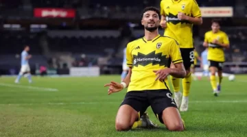 طرابزون سبور يخطط لضم وسام أبو علي.. موقف اللاعب بعد ساعتين