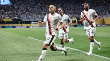 في ساعة واحدة: جيرونا يتفق مع مانشستر سيتي لاستعارة إتشيفيري