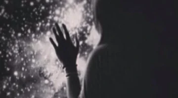 قصة مثيرة للجدل.. فتاة في حالة وضع بمستشفى عين شمس الحمل من شقيقها