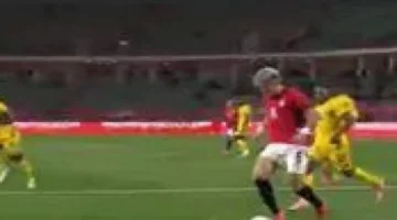 مواجهة قوية.. هدف أول لمصر من فرص محمد صلاح أمام زيمبابوي