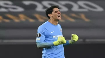 وداع حزين.. لحظات بونو وجيسوس تبكي جماهير الهلال بعد خسارة 1-3