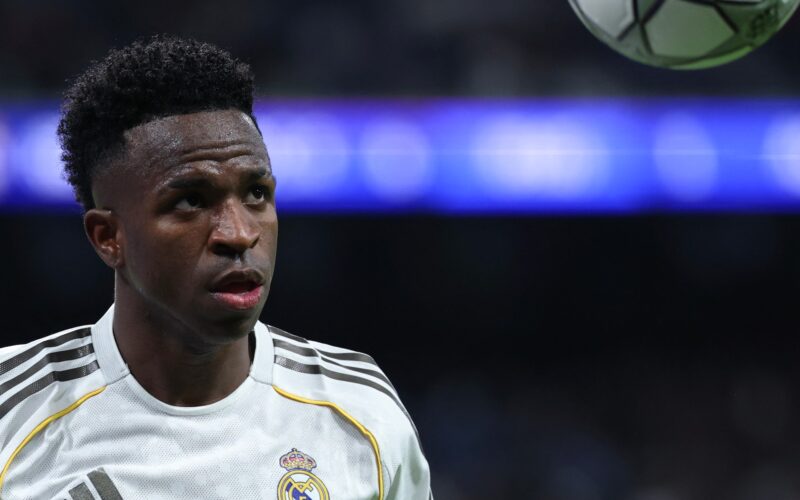 بينهم فينيسيوس جونيور.. الدوري السعودي يستعد لضم 50 نجماً عالمياً مطلع الصيف ترقبوا القائمة المفاجئة.. الدوري السعودي يستهدف التعاقد مع 50 من أبرز نجوم العالم بينهم فينيسيوس جونيور وضمنهم فينيسيوس.. الملاعب السعودية تترقب انضمام 50 لاعباً عالمياً برواتب خيالية مطلع الصيف صفقة فينيسيوس جونيور.. خطة سعودية لضم 50 نجماً عالمياً بميزانية ضخمة في الصيف المقبل بينهم فينيسيوس.. ميزانية ضخمة لضم 50 لاعباً عالمياً للدوري السعودي مطلع الصيف المقبل