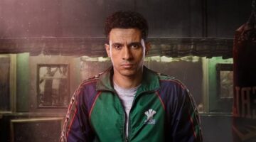 أشاد بموهبته.. تامر حسني يعلق على أداء عصام عمر في مسلسل بطل العالم