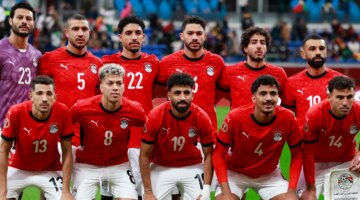 الكاف يعاقب ثنائي مصري.. تحقيق في اتهامات رشوة ضد نيجيريا