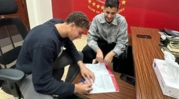 بشكل مفاجئ.. تمديد عقد حمزة عبدالكريم مع الأهلي قبل الانتقال إلى برشلونة