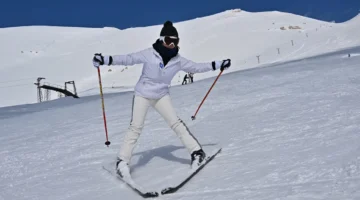 بياض الأرز في لبنان.. وجهة سياحية عالمية تنعش اقتصاد قضاء بشري بنشاط استثنائي