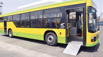 تخفيض سعر.. محافظ القاهرة يعلن رسوم جديدة لأتوبيسات معرض الكتاب