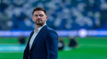 خماسية تاريخية.. الخلود يكتسح الفتح ومدربه يوضح أسباب الفوز العريض بمرمى الخصم