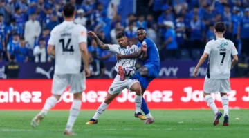 رد فلاته بالدليل.. يواجه الثنيان بعد أزمة صفقة تمبكتي في الهلال