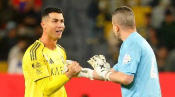 سخرية واعتذار.. ماذا دار بين رونالدو وغروهي في مواجهة النصر والشباب؟