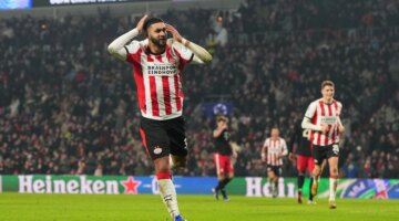 صاروخ صيباري.. لاعب آيندهوفن يسجل هدفاً تاريخياً في مرمى بايرن ميونخ بدوري الأبطال