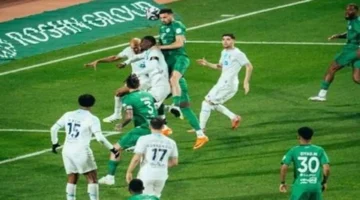 صافرة البداية.. موعد مواجهة الأهلي والتعاون في الدوري السعودي 2025