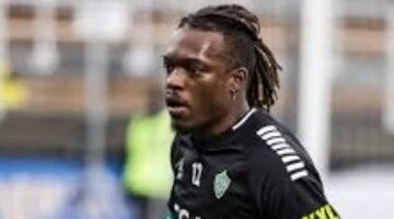 صفقة أنغولية مرتقبة.. الأهلي يفاضل بين ذكريات فلافيو وتحديات جيرالدو لضم كامويش