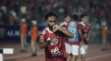 قرار حاسم.. حسين الشحات يحدد مصيره مع النادي المصري