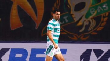 قرار ييس توروب.. الغندور: الأهلي يتراجع عن صفقة يوسف بلعمري