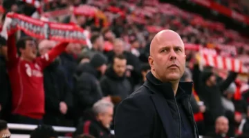 مبلغ ضخم.. قيمة الشرط الجزائي لرحيل أرني سلوت عن نادي ليفربول الإنجليزي