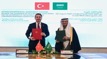 2 مليار دولار.. اتفاقية سعودية تركية جديدة للاستثمار في قطاع الطاقة الشمسية