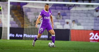 تعادل مثير.. العين والنصر يتقاسمان نقاط القمة بعد طرد رامي ربيعة