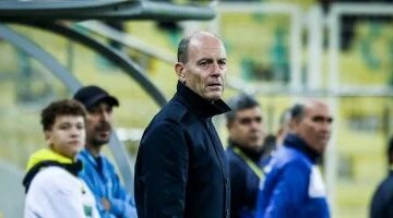 أداء صادم.. مدرب الأهلي يعلق على التأهل رغم التعثر أمام شبيبة القبائل