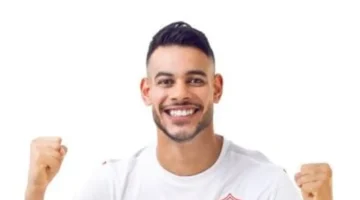 أزمة في الزمالك.. تهديد جماعي بفسخ العقود يكشف كواليس بيع دونجا المفاجئة